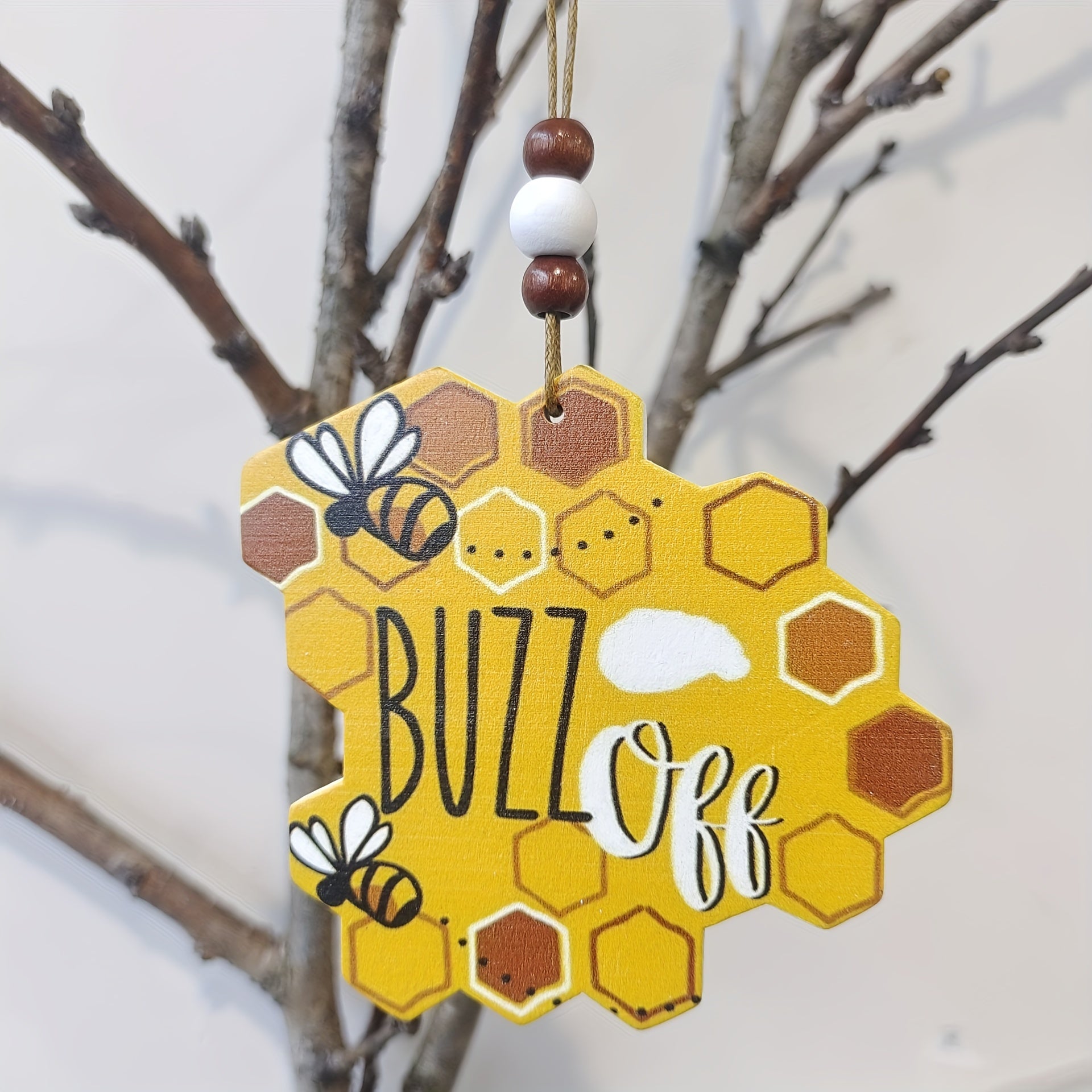 Wooden Honeycomb Decoration Pendant for Family and Friends