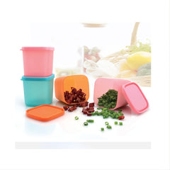 Portable Plastic Mini Foods Jars With Cover Seasoning Storage Container