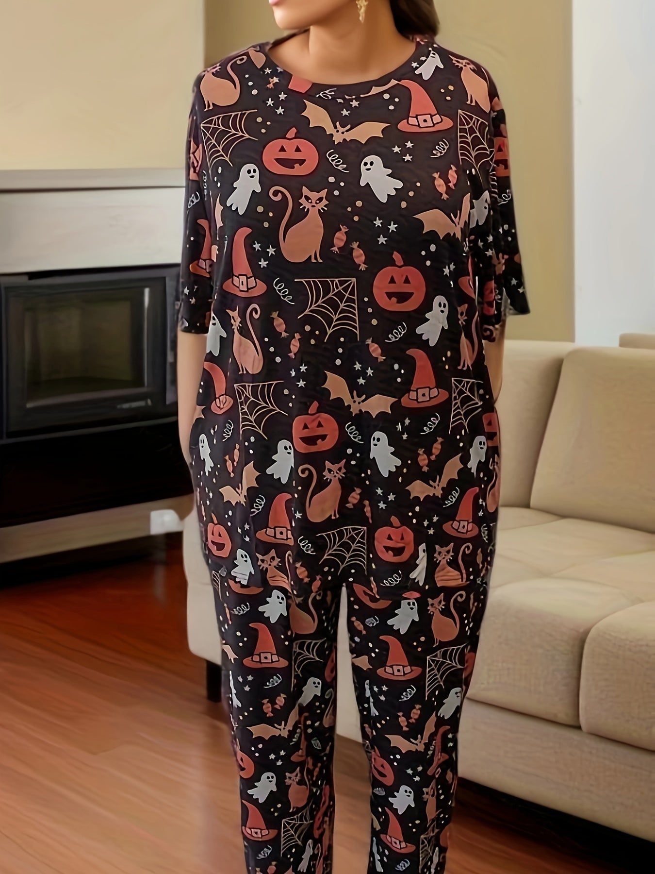 Halloween Loungewear Ghost & Pumpkin Print Tee & Pants Pajama Set