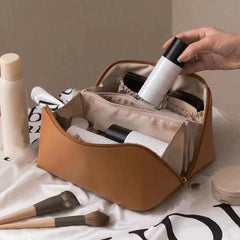 Large Capacity Travel Cosmetic Bag Leather Makeup Bag