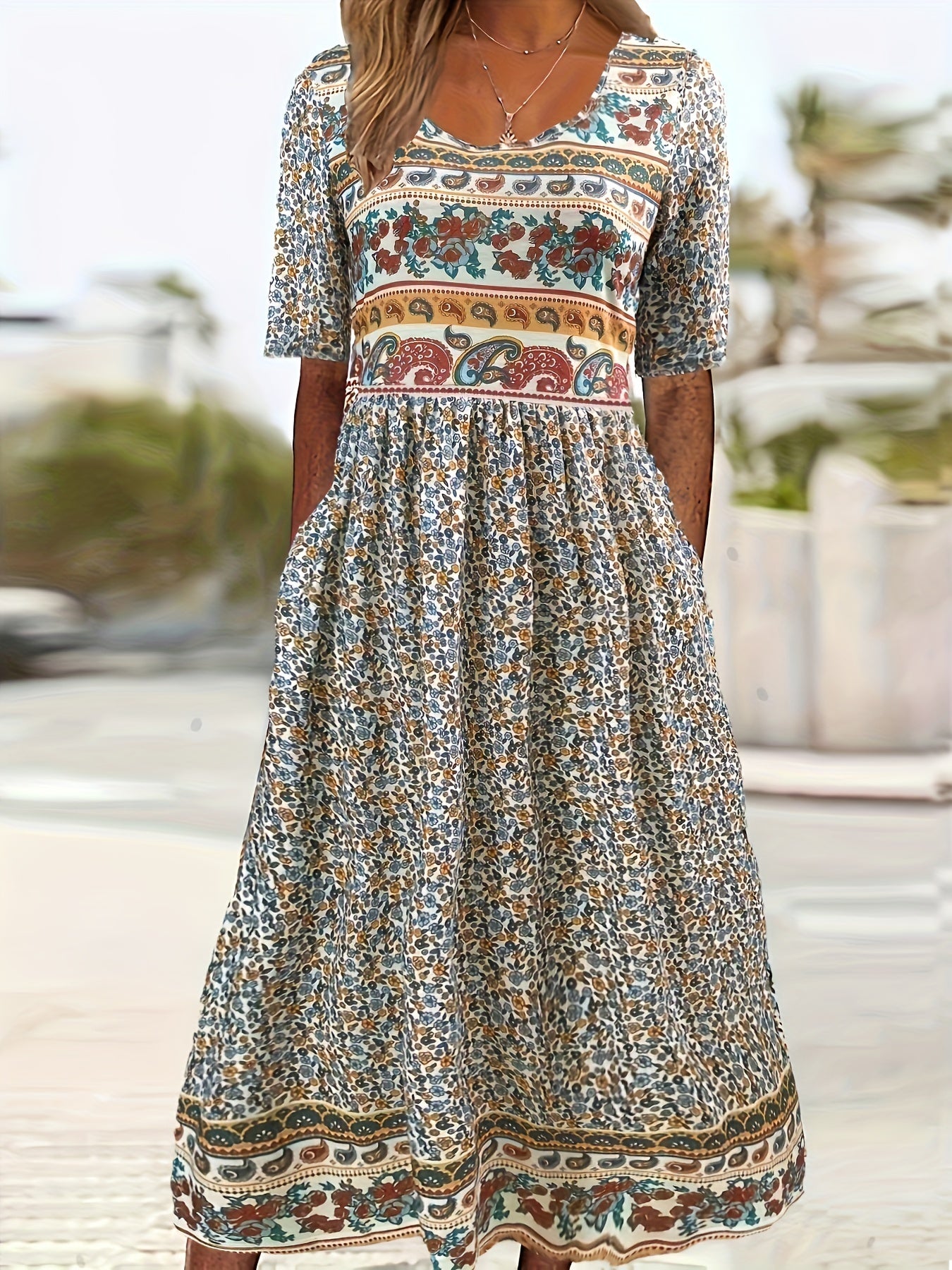 Boho Floral Print Ruched Dress with Pockets