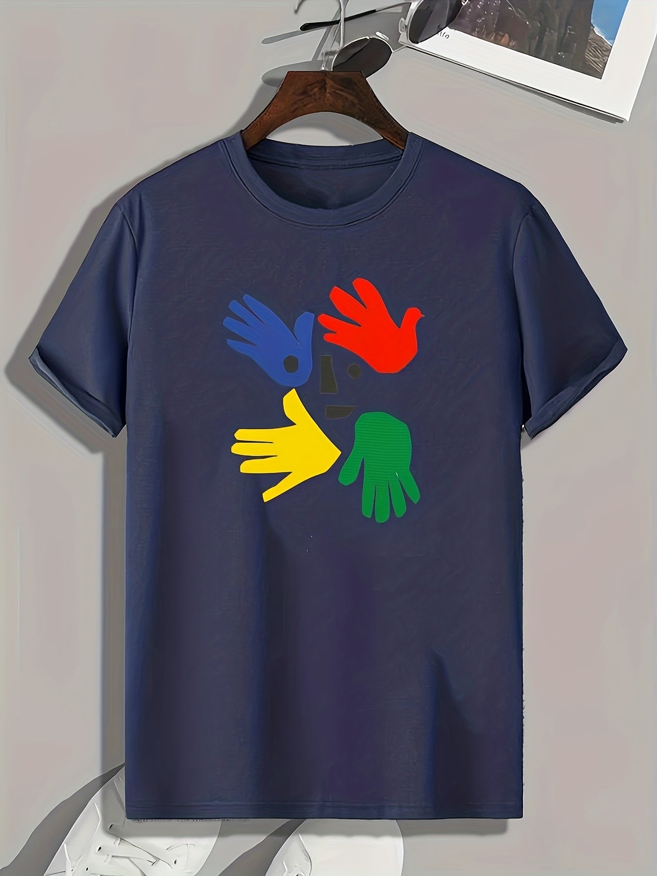 Colorful Hand Print Men's Comfy T shirt For Outdoor Summer