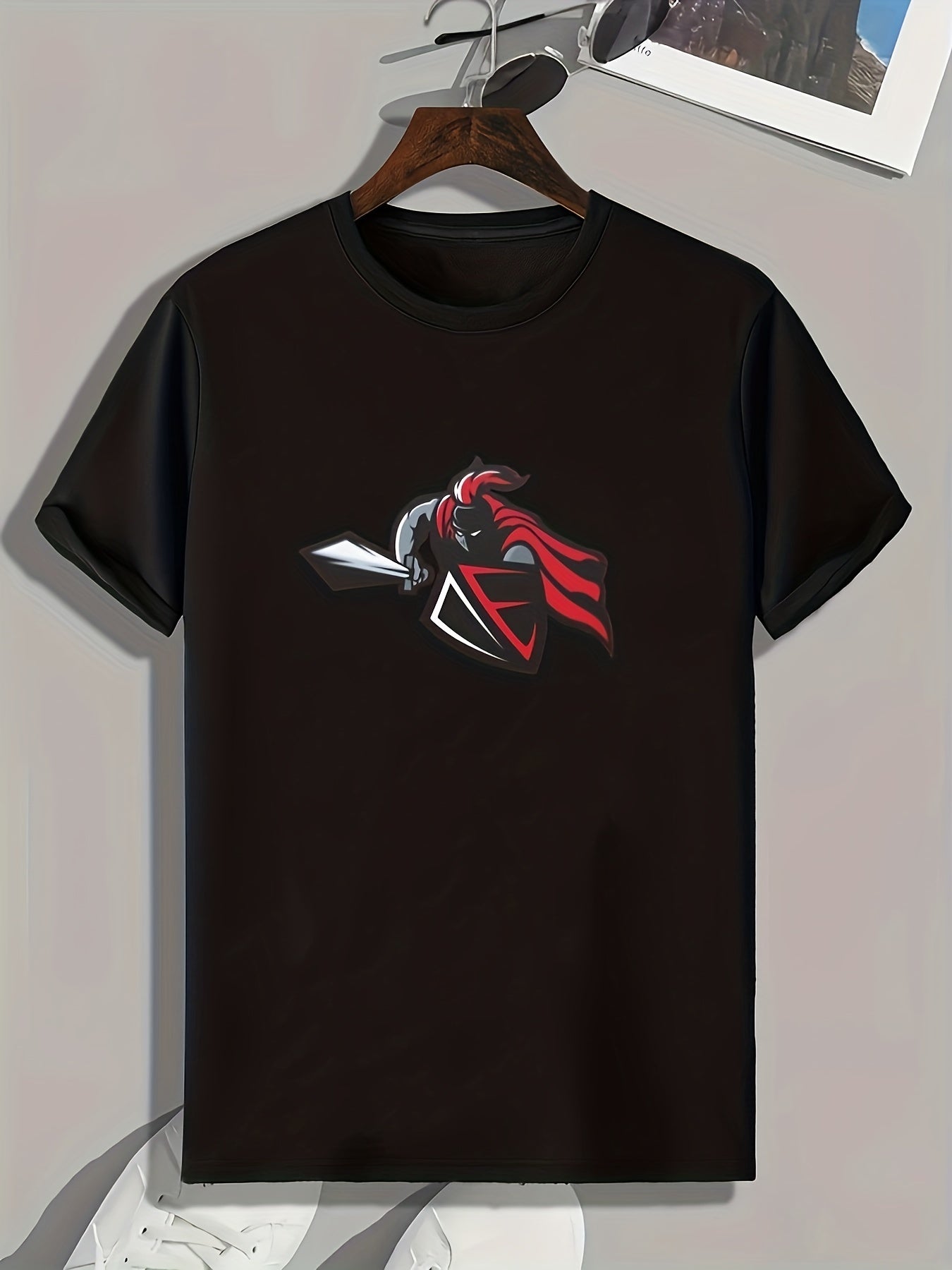Knight Pattern Print Men's Sports T-shirt