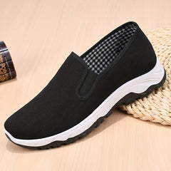 Men's Slip-on Sneakers Casual Walking Shoes Comfy and Breathable Loafers