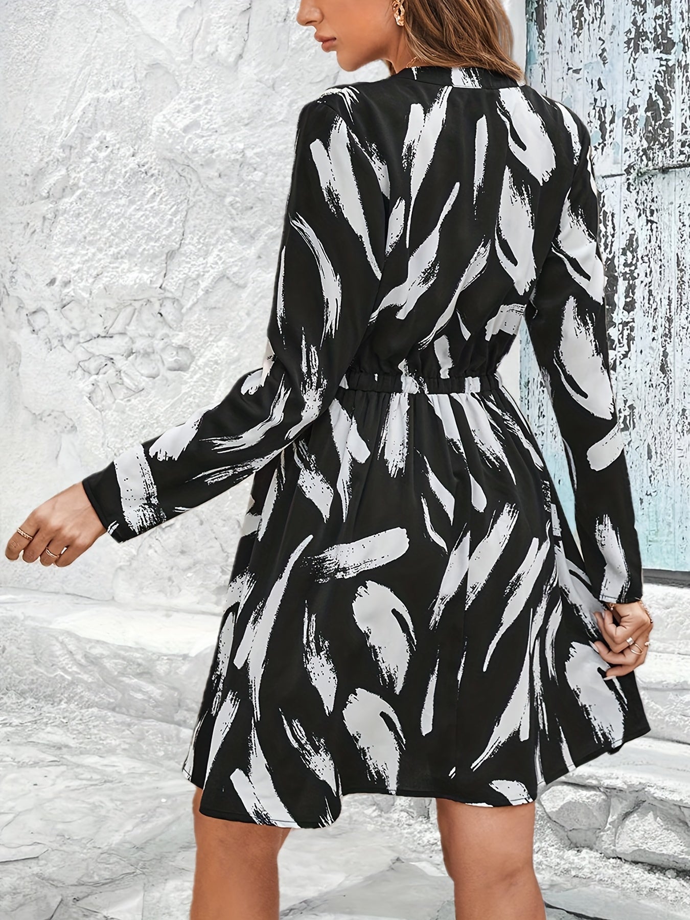 Brush Print A Line Dress V Neck Long Sleeve Casual Dress