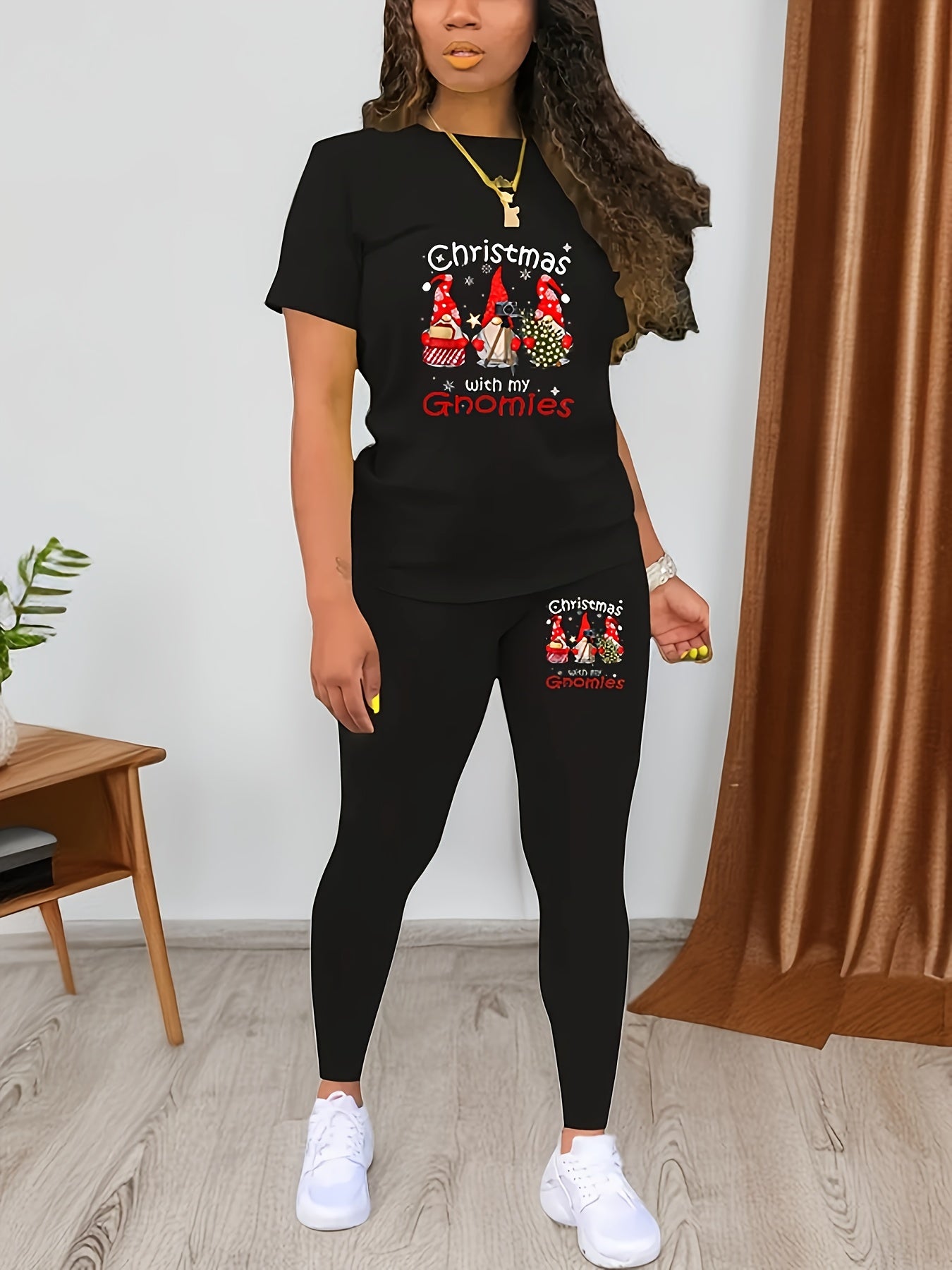 Women's Plus Size Gnomes & Snowflake Graphic Top & Leggings Set