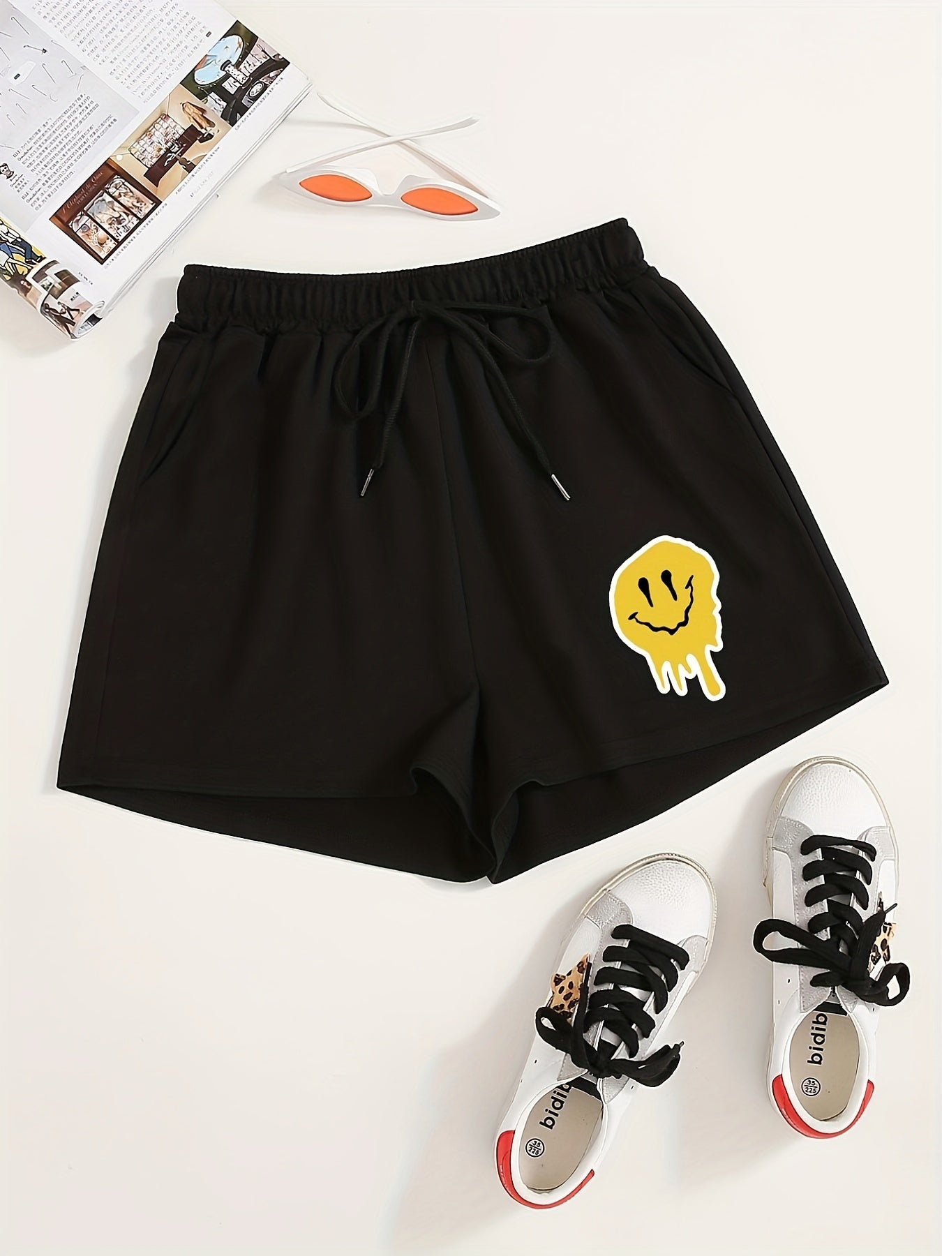 Smile Face Print Hotpants Yoga Drawstring Waist Shorts
