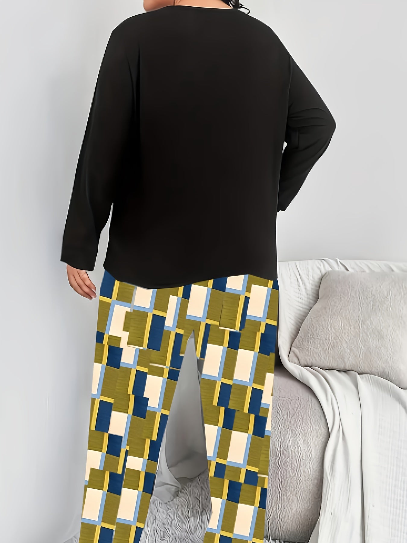 Plus Size Heart Print Long Sleeve Pajama Top