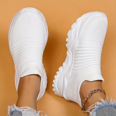 Women's Lightweight Running Shoes Breathable Low Top Outdoor Sneakers
