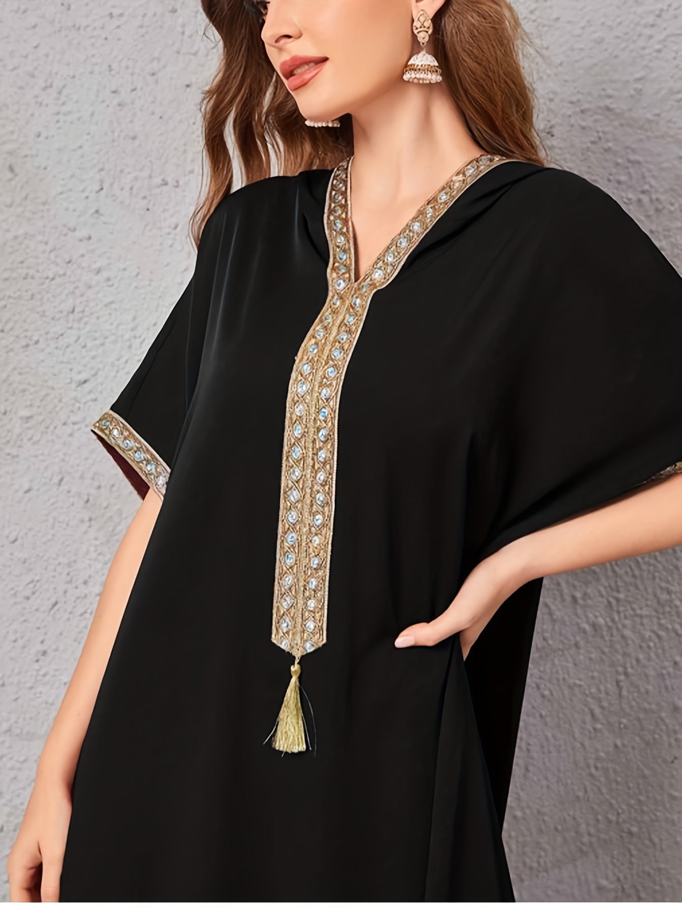 Contrast Guipure Lace Fringed Kaftan Dress
