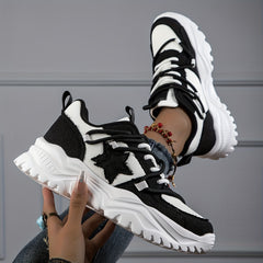 Women's Star Pattern Platform Sneakers Lace Up Outdoor Shoes