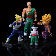 Japanese Anime Character Model Figur Toy Decoration Car Accessories