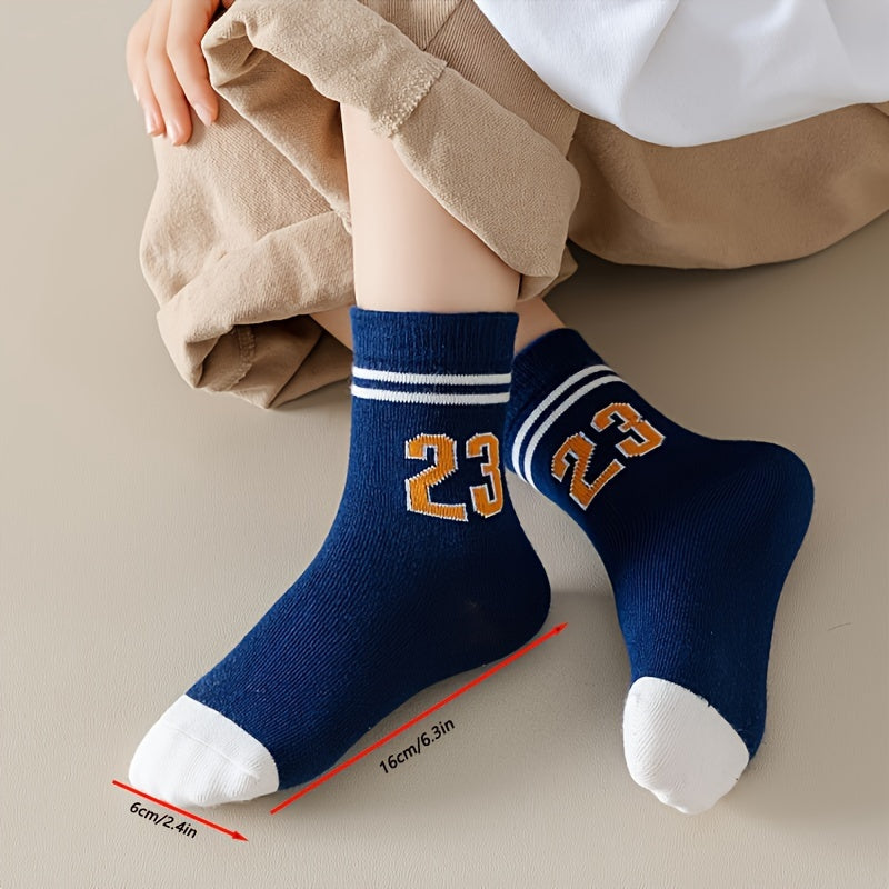 5 Pairs Boy's Letter Pattern Crew Socks Breathable Casual Style Unisex Socks
