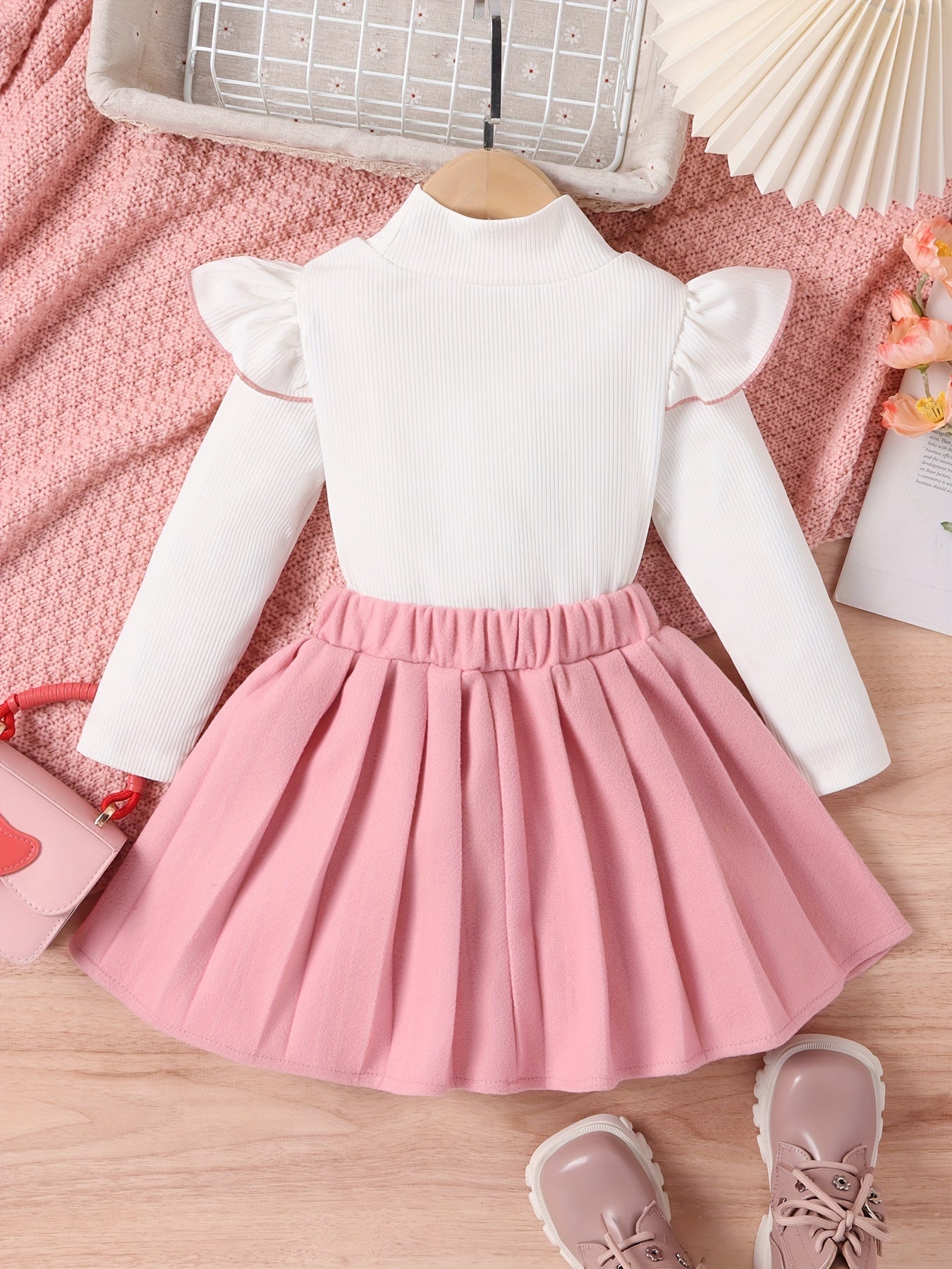 Girl's Bowknot Decor Outfit Ribbed Top & Pleated Skirt Set