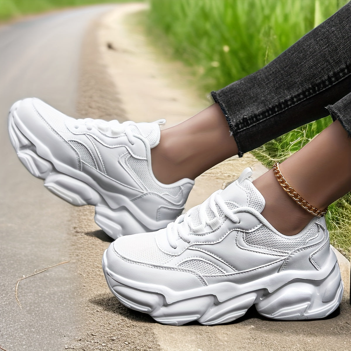 Women's Thick Bottom Breathable Outdoor Sports Shoes