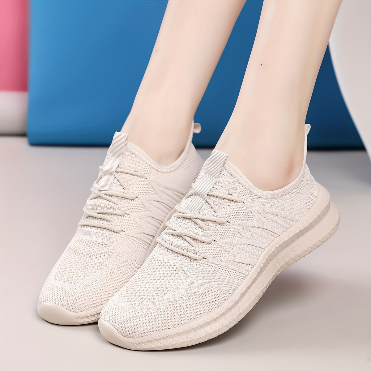 Women's Mesh Breathable Low Top Sneakers Running Shoes