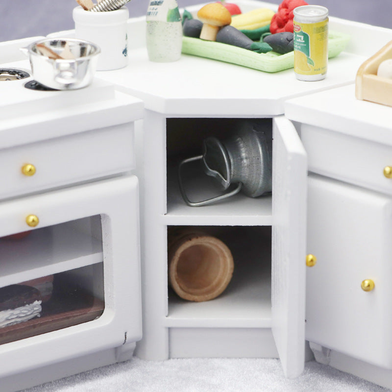 Miniature Kitchenware Set for Dollhouses - Realistic Details
