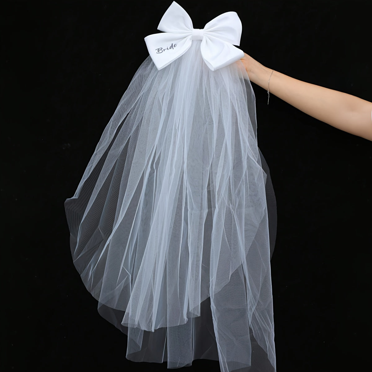 Bridal Veil with Large Bow & Bride Print Polyester Wedding Hair Accessory