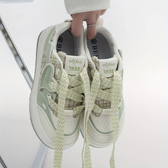 Women's Lace-up Flatform Skate Shoes Casual Low Sneakers