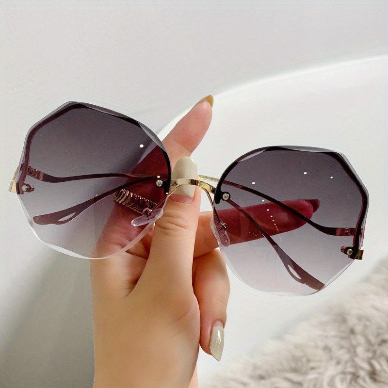Oversized Gradient Lens Sunglasses UV400