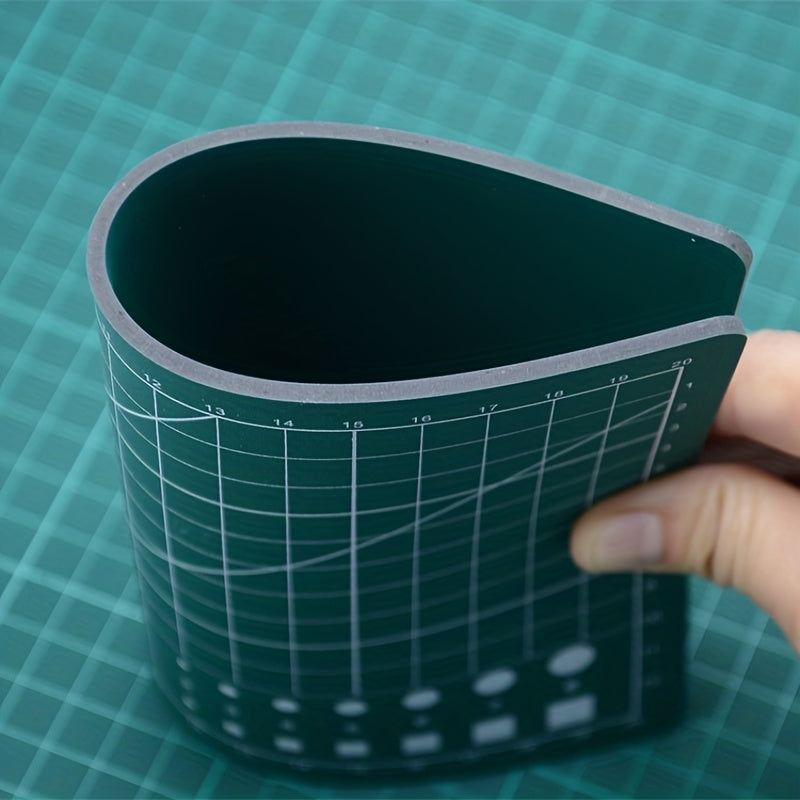 A4 Green Self Repair PVC Cutting Mat Double Sided Grid Rotating Cutting Board