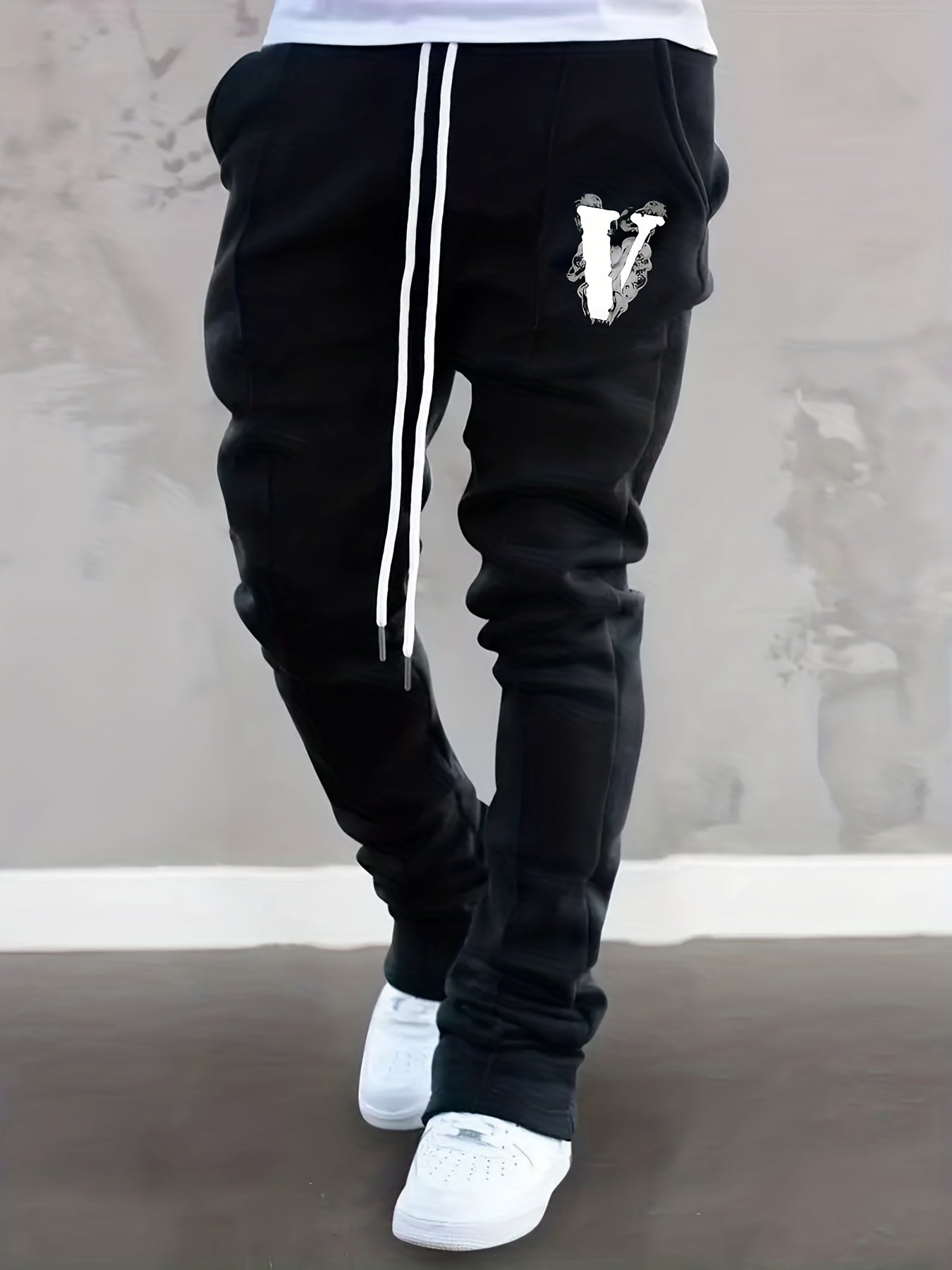 Skull Pattern Letter V Print Slim Fit Flared Joggers Men's Pants