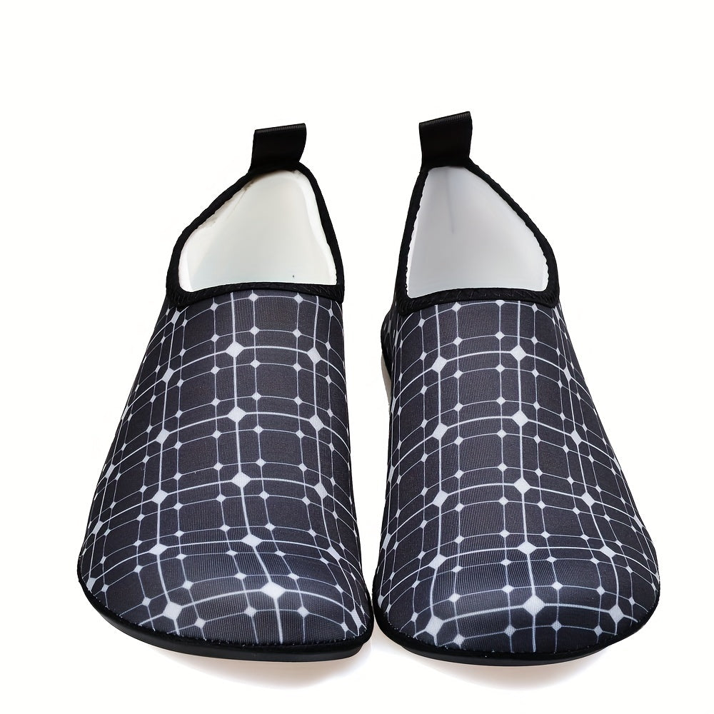 Women's Plaid Pattern Slip On Water Socks Quick Drying Shoes