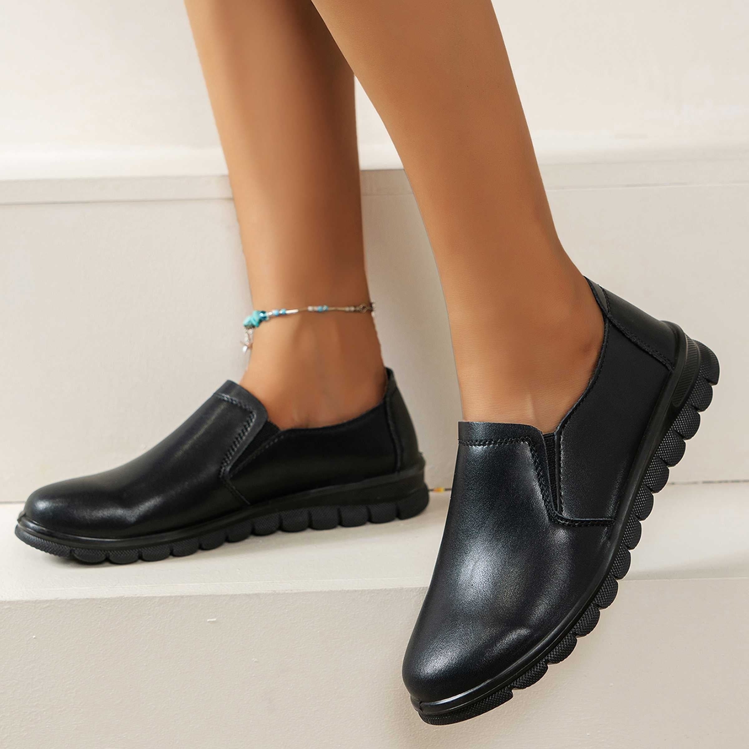 Women's Slip-On Flat Shoes Casual Faux Leather Comfortable Shoes