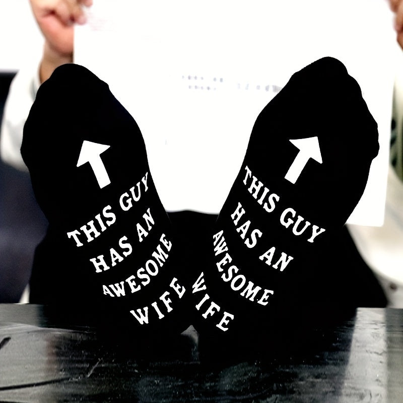 2 Pairs Non Slip Socks Awesome Wife Crew Socks