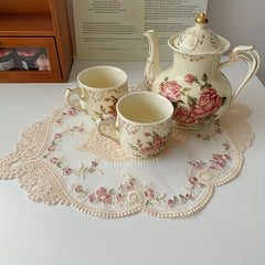 2pcs Lace Embroidered Doily Vintage Floral Fabric Table Mat Plate Mat