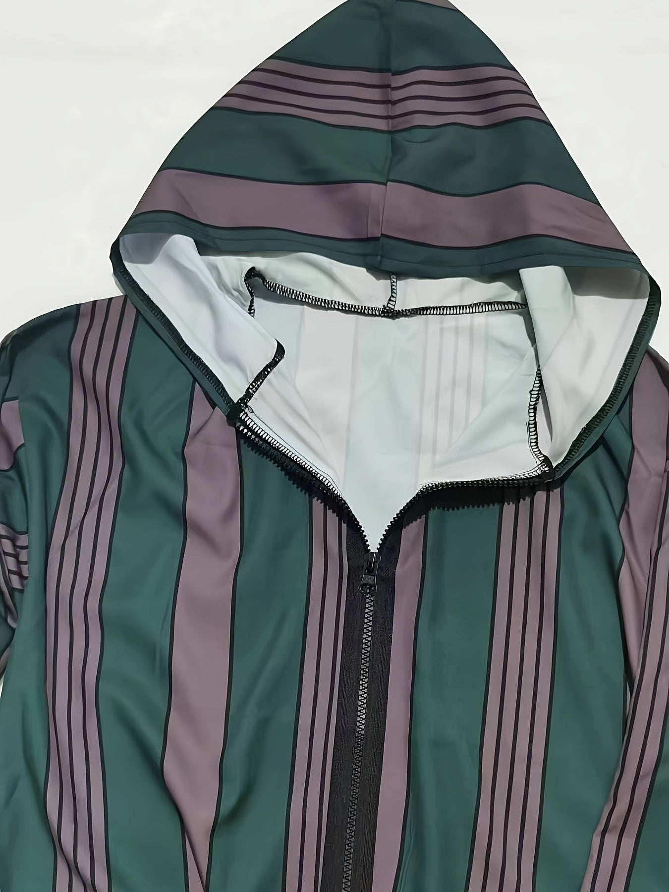 Islamic Arabic Hooded Kaftan Men Long Sleeve Vertical Striped V Neck