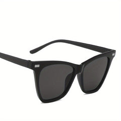 Retro Tortoiseshell Rivet Sunglasses UV400 Sun Shades