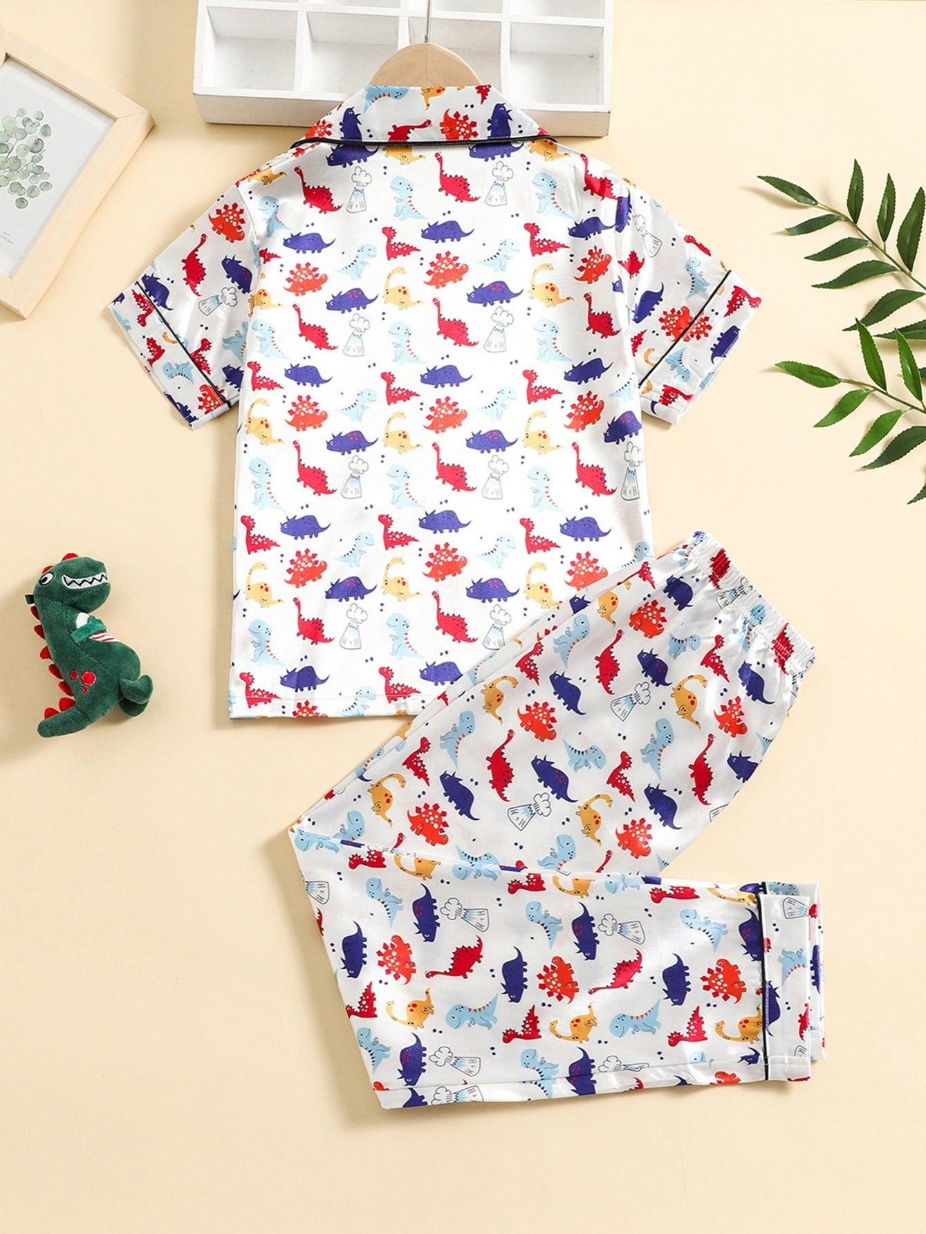 2pcs Boys Dinosaur Print Button Loungewear