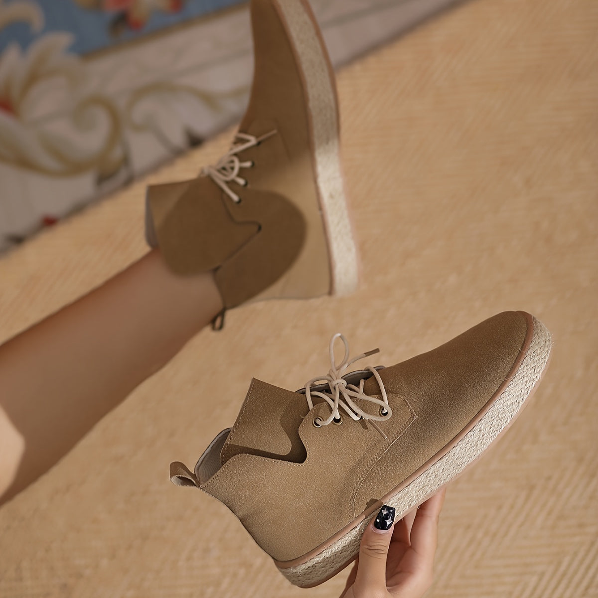 High Top Solid Skate Shoes Wear Resistance Non Slip Flat Walking Shoes