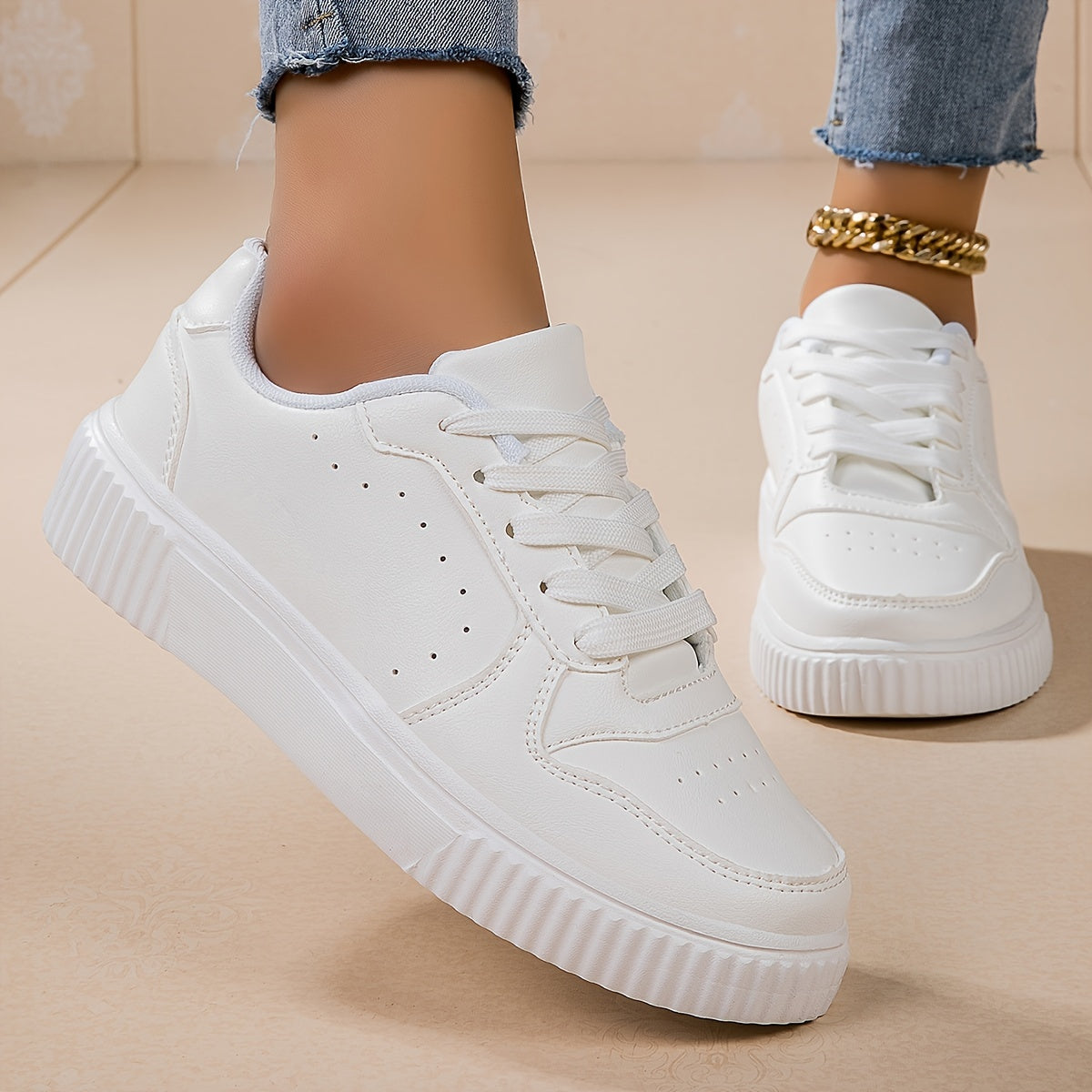 Women's Lightweight Solid Skate Shoes Low Top Lace Up Sport Shoes