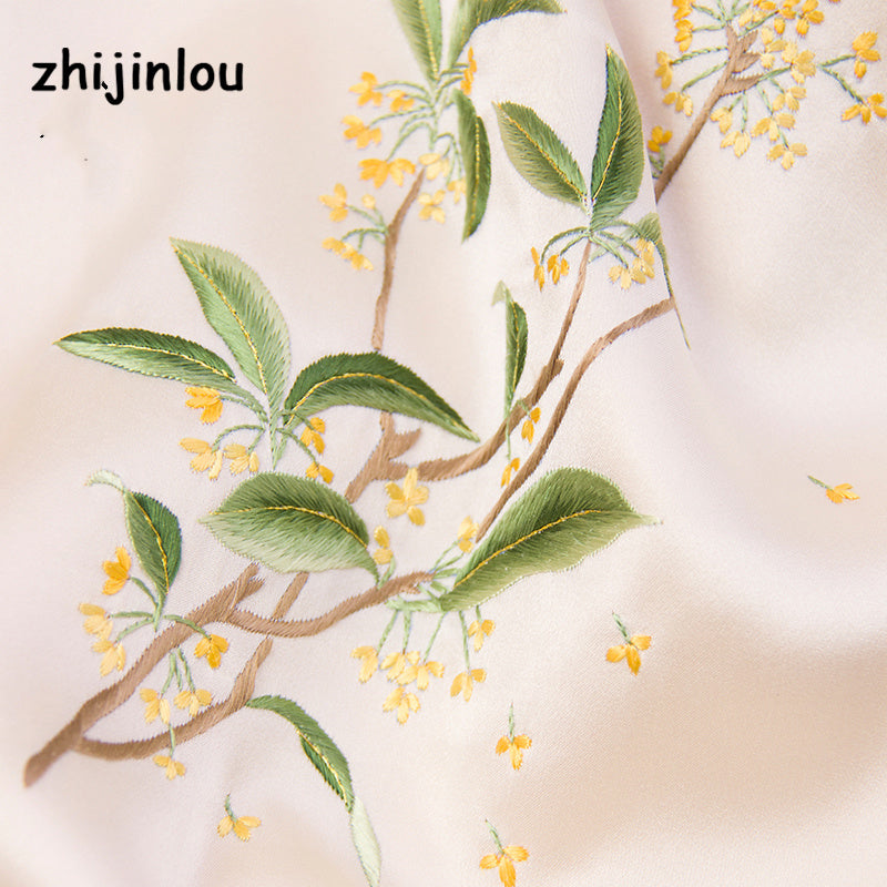 Suzhou Classical Tree Embroidery Silk Scarf