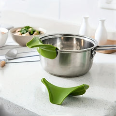 Anti Spill Silicone Soup Spout Funnel Kitchen Gadget