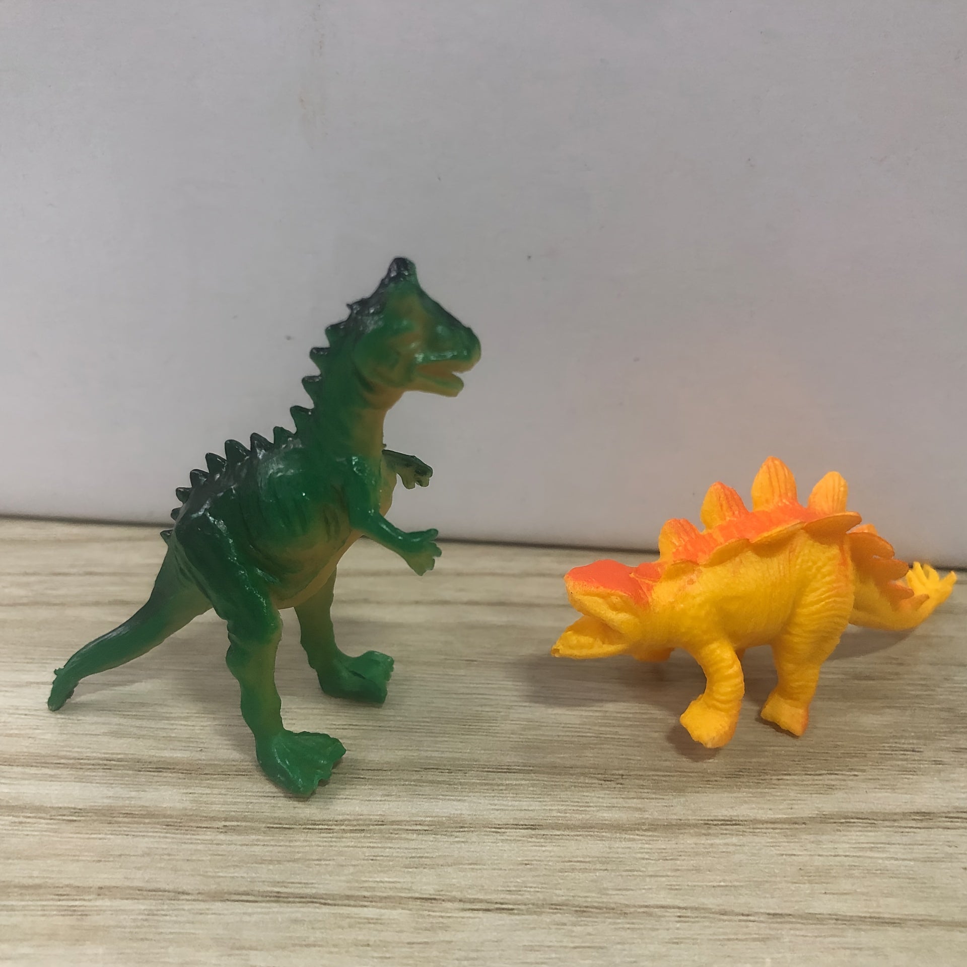 12pc Realistic Dinosaur Toy Set T Rex Triceratops Brachiosaurus Veloci