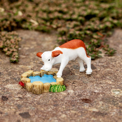 Cow Drinking Water Resin Crafts for Micro Landscape Decoration