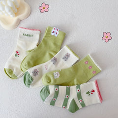 5 Pairs Cartoon Crew Socks for Girls, All Seasons Boneless Children's Socks