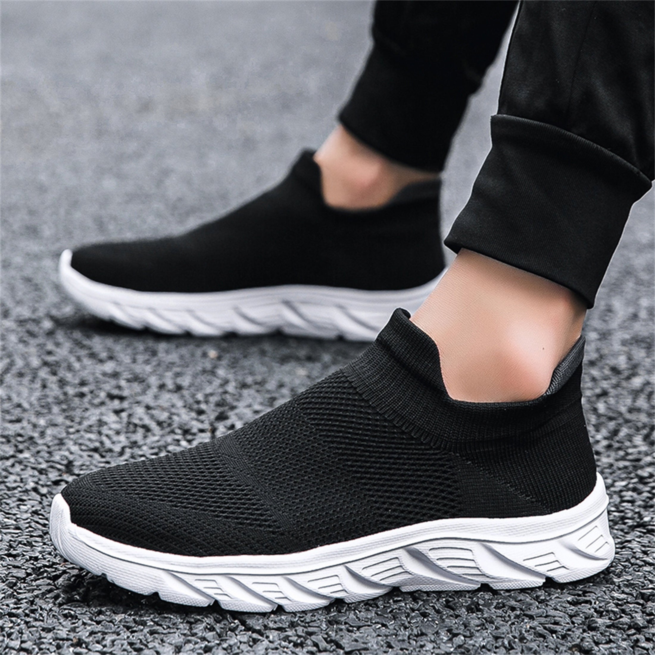 Men's Slip On Casual Shoes Breathable Shock Absorbing Travel Jogging