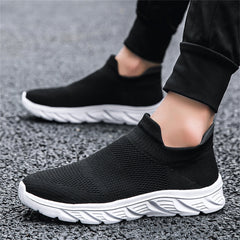 Men's Slip On Casual Shoes Breathable Shock Absorbing Travel Jogging