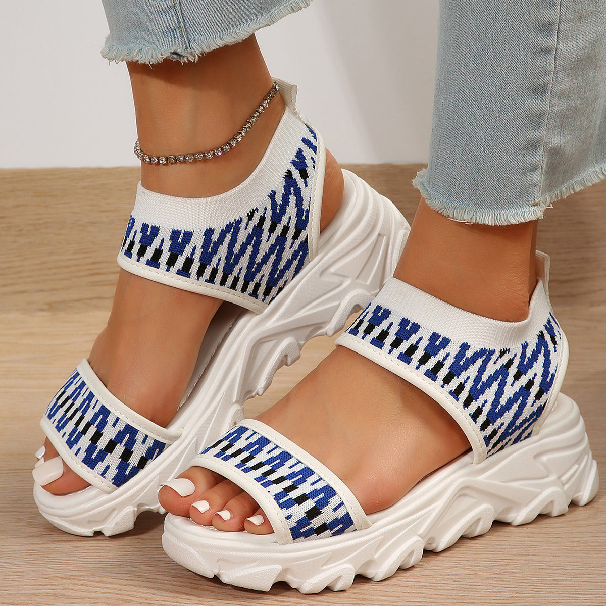 Women's Thick Bottom Woven Sandals Soft Comfortable Outdoor Sandals