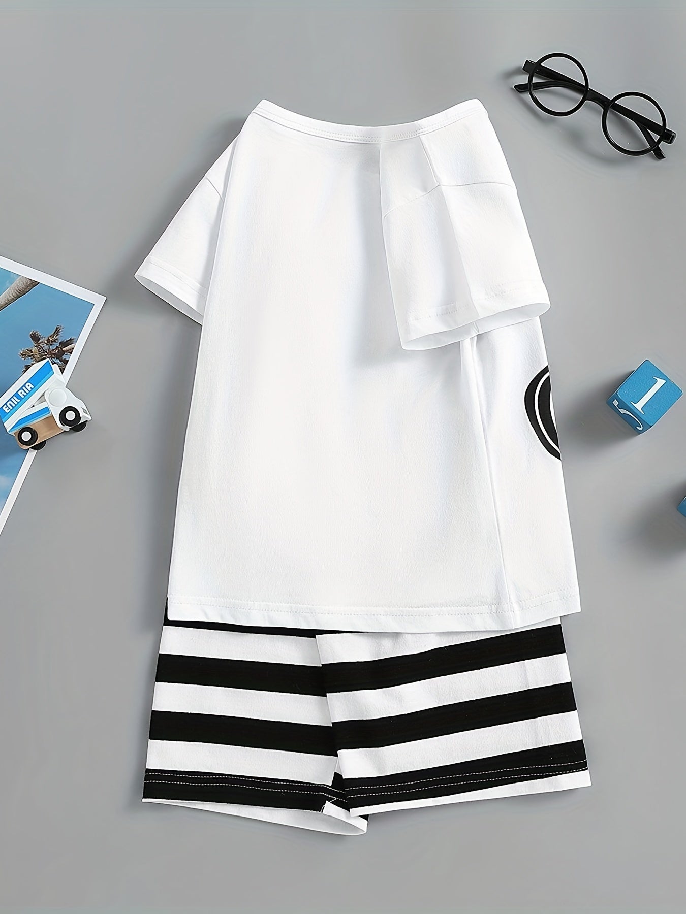 Boys Off-road Vehicle T-shirt & Striped Shorts Set