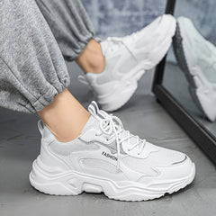 Men's Reflective Chunky Shoes Non Slip Lace Up Sneakers For Outdoor Activities