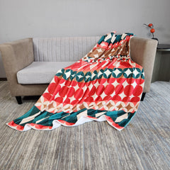 Christmas Pattern Flannel Warm Blanket Soft & Comfortable for Office Sofa Nap