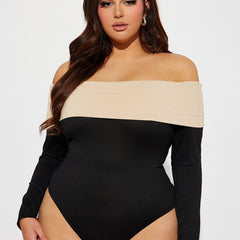 Colorblock Off Shoulder Skinny Bodysuit