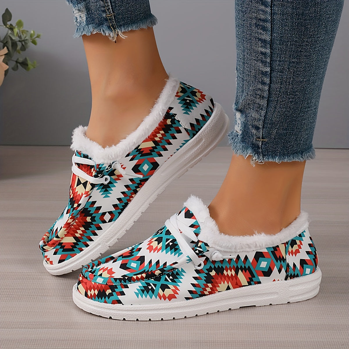 Geometric Pattern Snow Sneakers Warm Comfortable Non-slip Walking Shoes