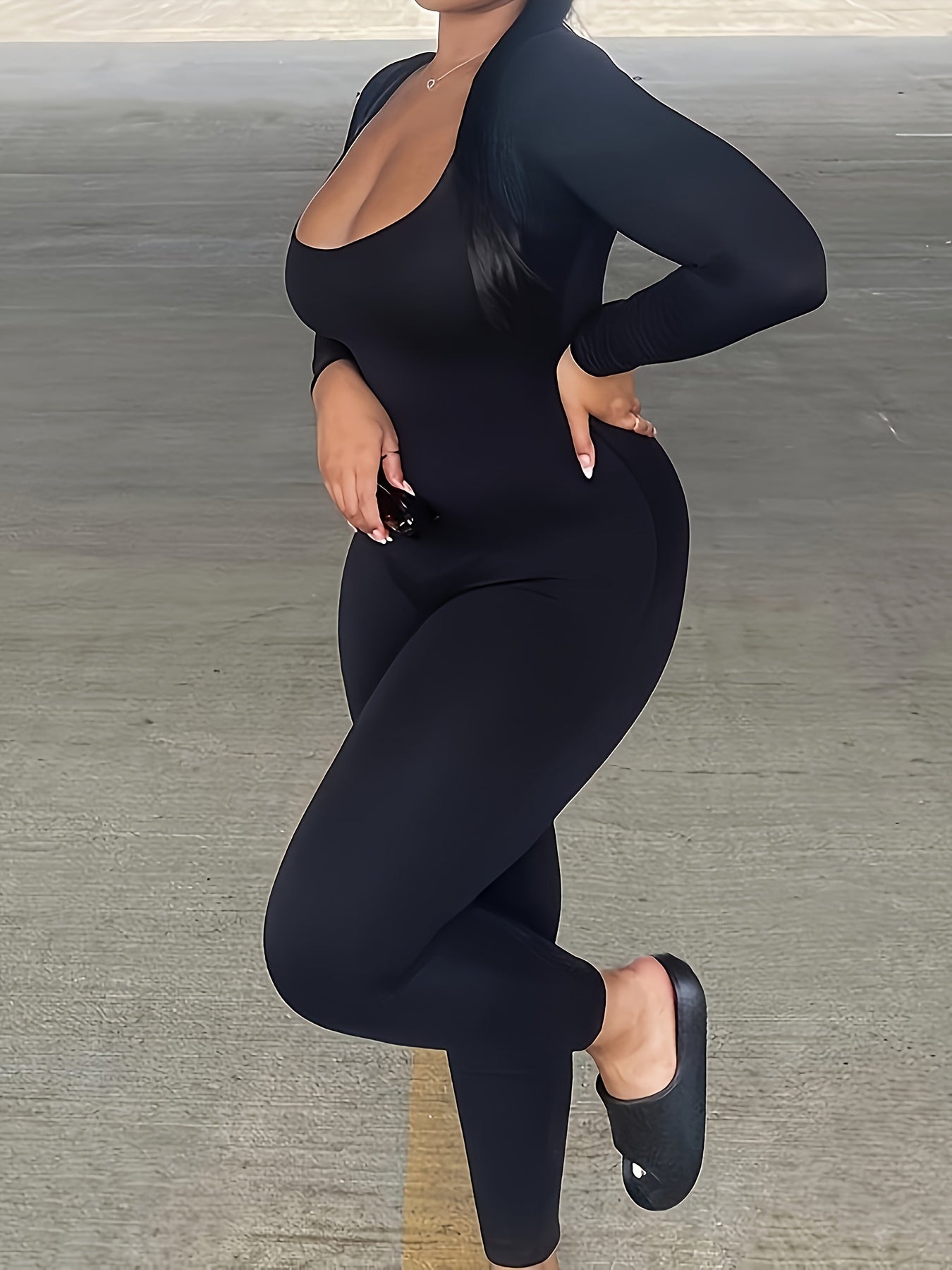 Solid Round Neck Yoga Jumpsuit Long Sleeve Sports Bodyduit
