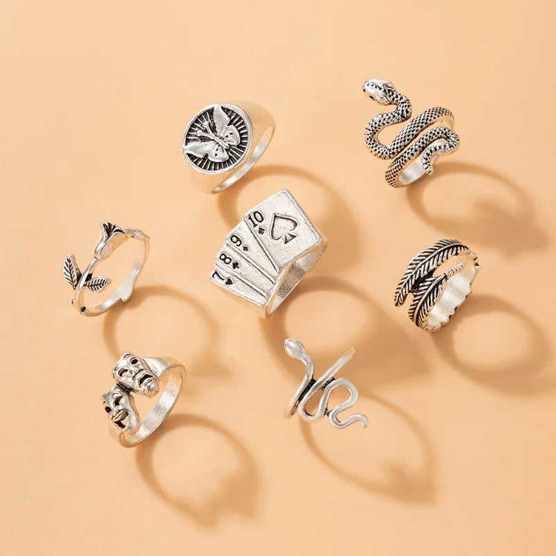 7 Pcs Retro Play Cards Mask Geometric Ring Set Hand Accessories